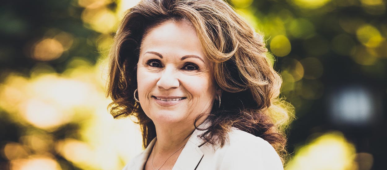 Victoria Flores-Manrique